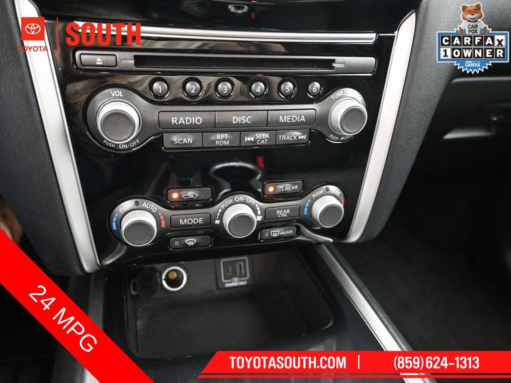 Used 2020 Nissan Pathfinder S AWD/4WD image 17