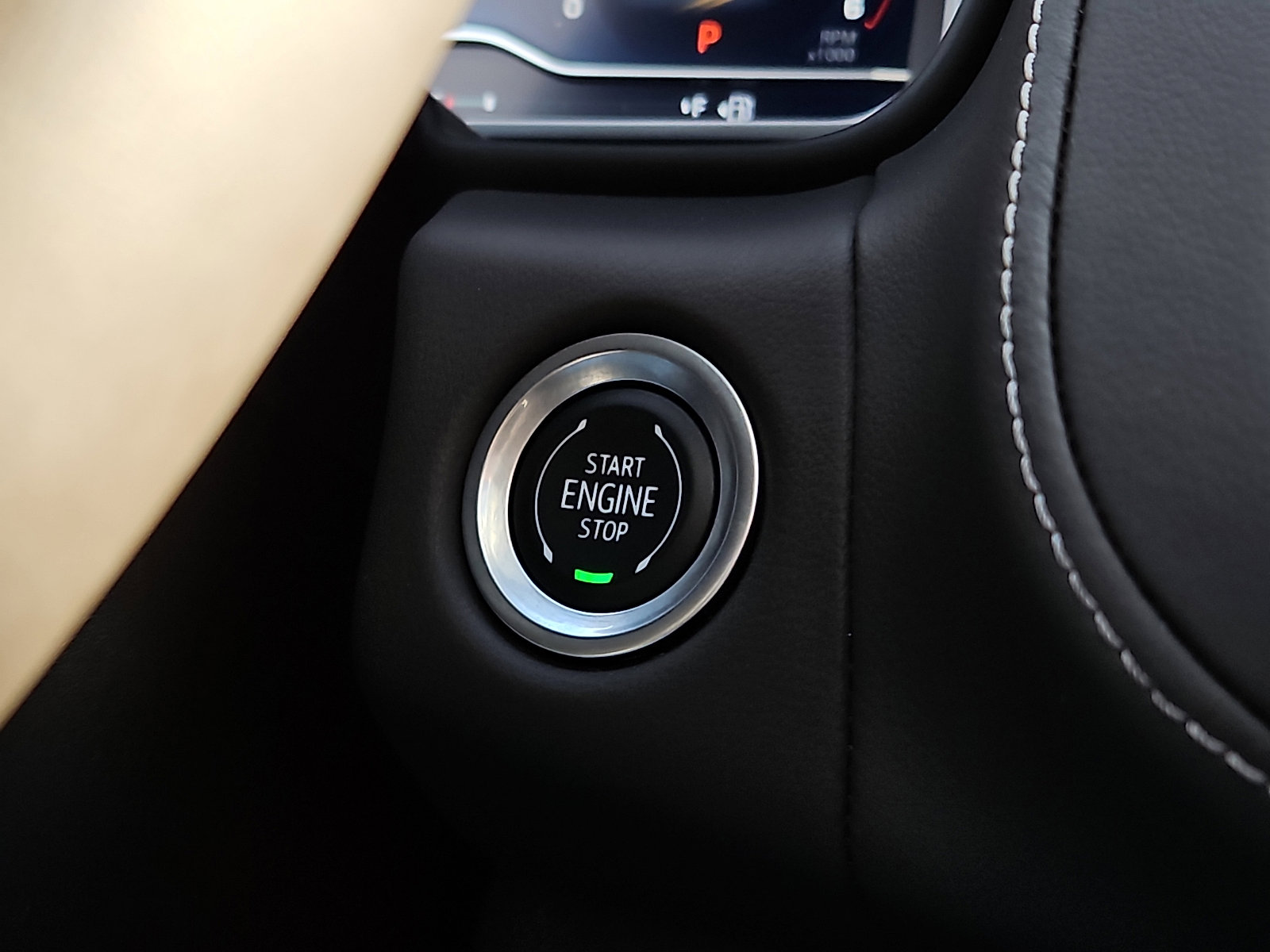 Used 2023 Chevrolet Tahoe Z71 w/ Luxury Package image 23