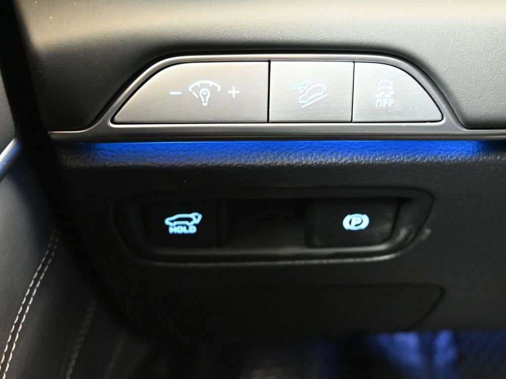 Used 2025 Genesis GV80 3.5T Prestige image 22