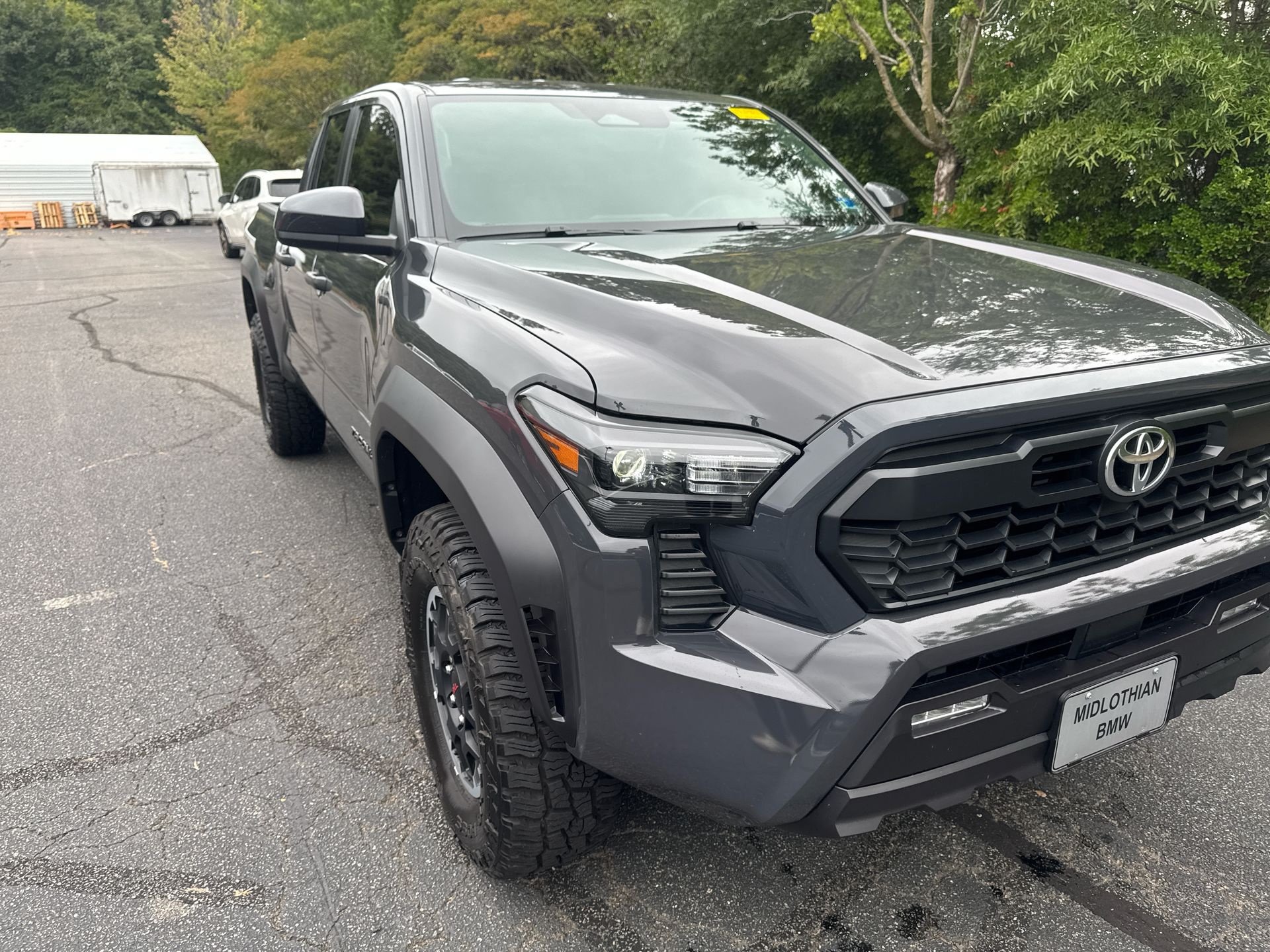 Used 2025 Toyota Tacoma TRD Off-Road AWD/4WD image 3