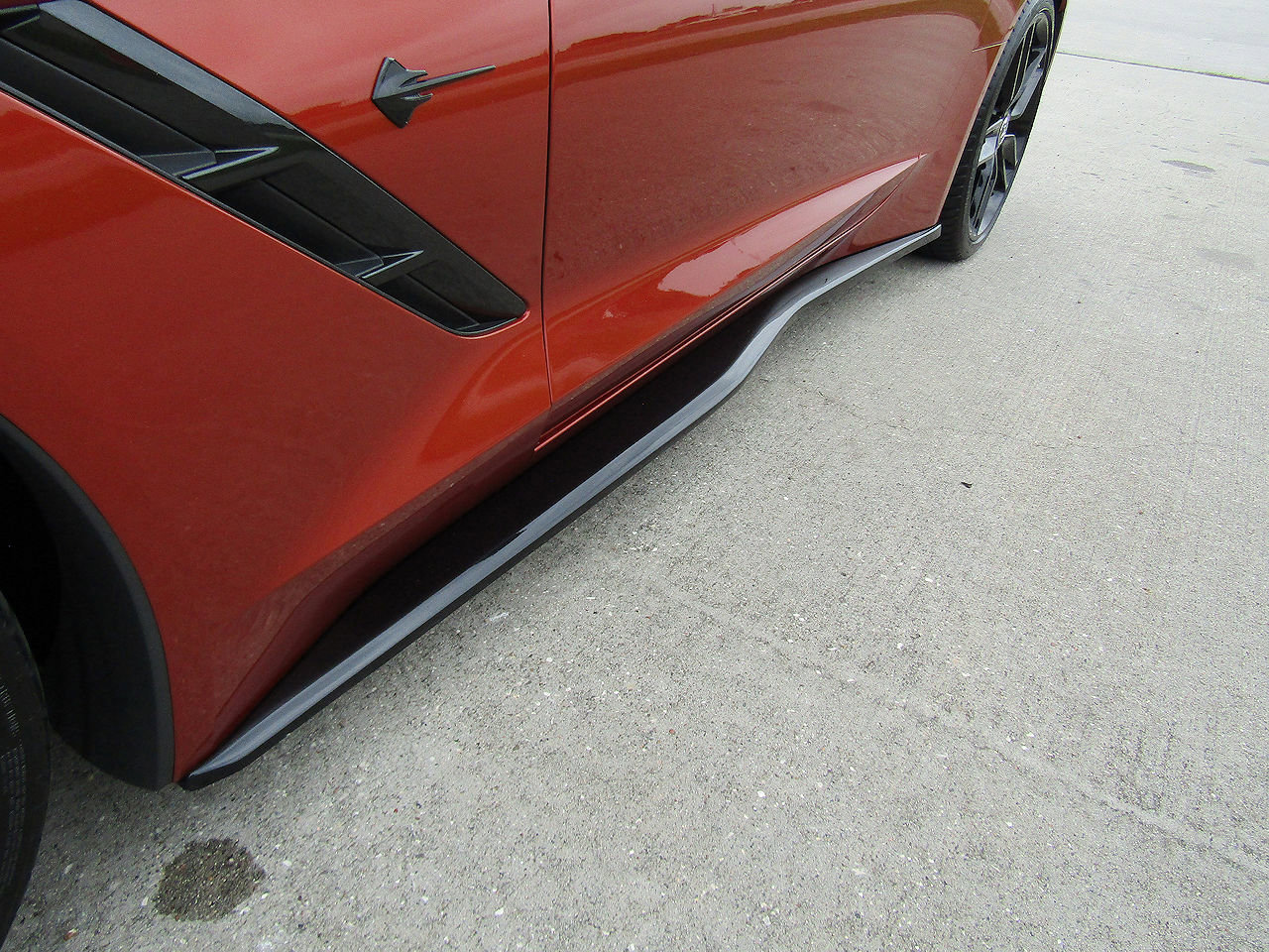 Used 2015 Chevrolet Corvette Stingray Coupe w/ 2LT Preferred Equipment Group RWD image 26