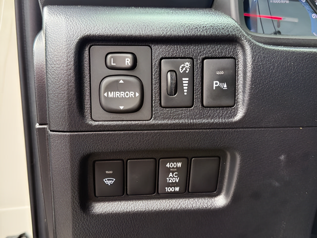 Used 2019 Toyota 4Runner Limited AWD/4WD image 17