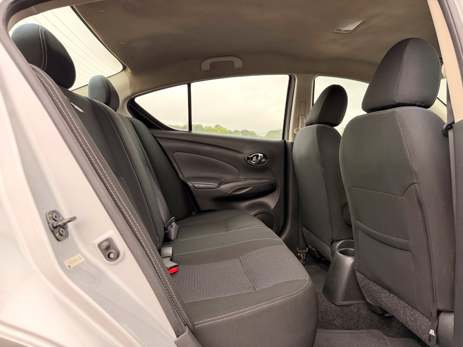 Used 2019 Nissan Versa SV FWD image 18