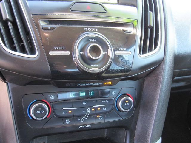 Used 2018 Ford Focus SEL FWD image 22