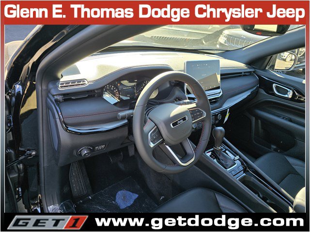 New 2026 Jeep Compass Trailhawk AWD/4WD image 8
