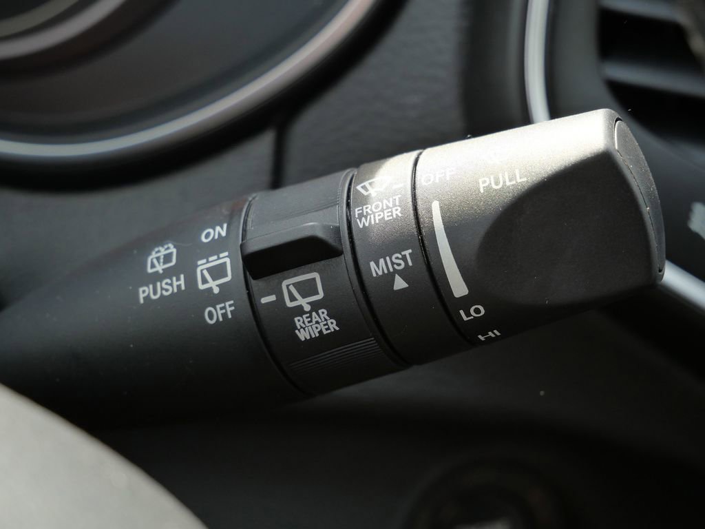 Used 2019 Jeep Cherokee Latitude Plus image 49