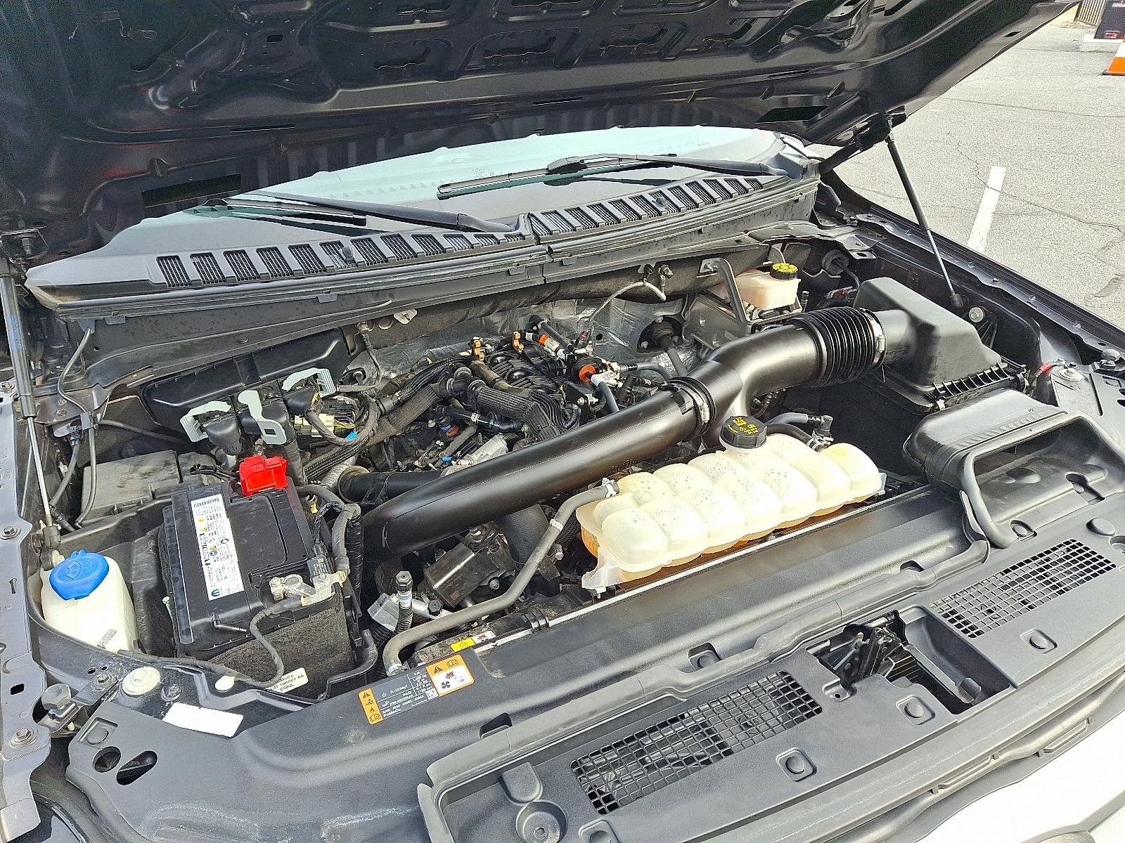 Used 2023 Ford Expedition Max XLT image 28