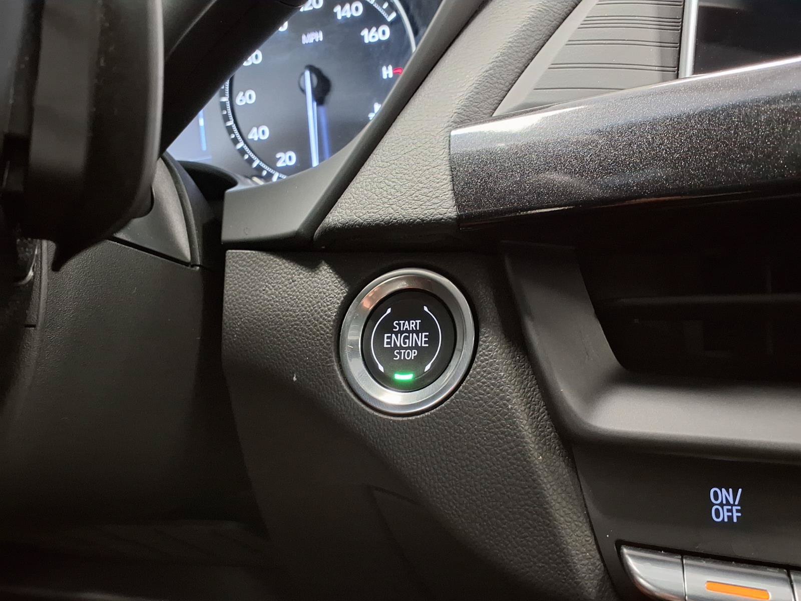 Certified 2026 Cadillac CT4 Premium Luxury RWD image 26