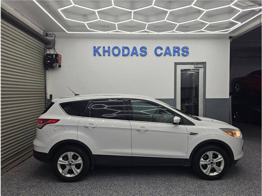 Used 2016 Ford Escape SE FWD image 5