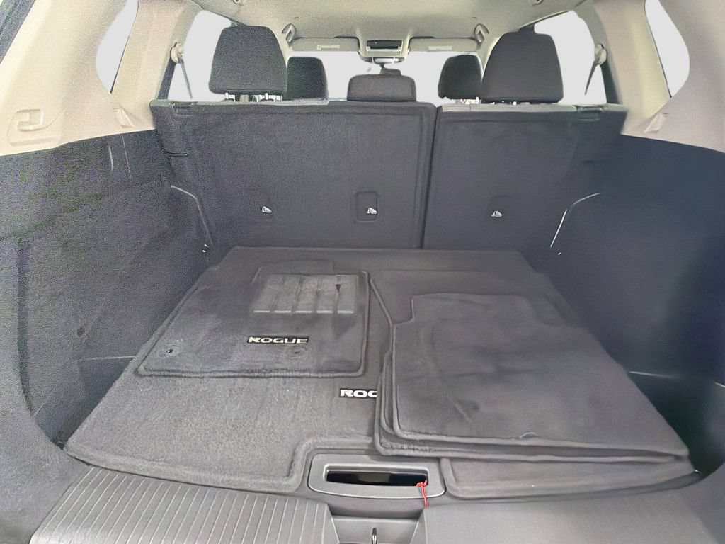 Used 2023 Nissan Rogue SV AWD/4WD image 26