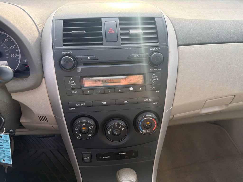 Used 2009 Toyota Corolla FWD image 2