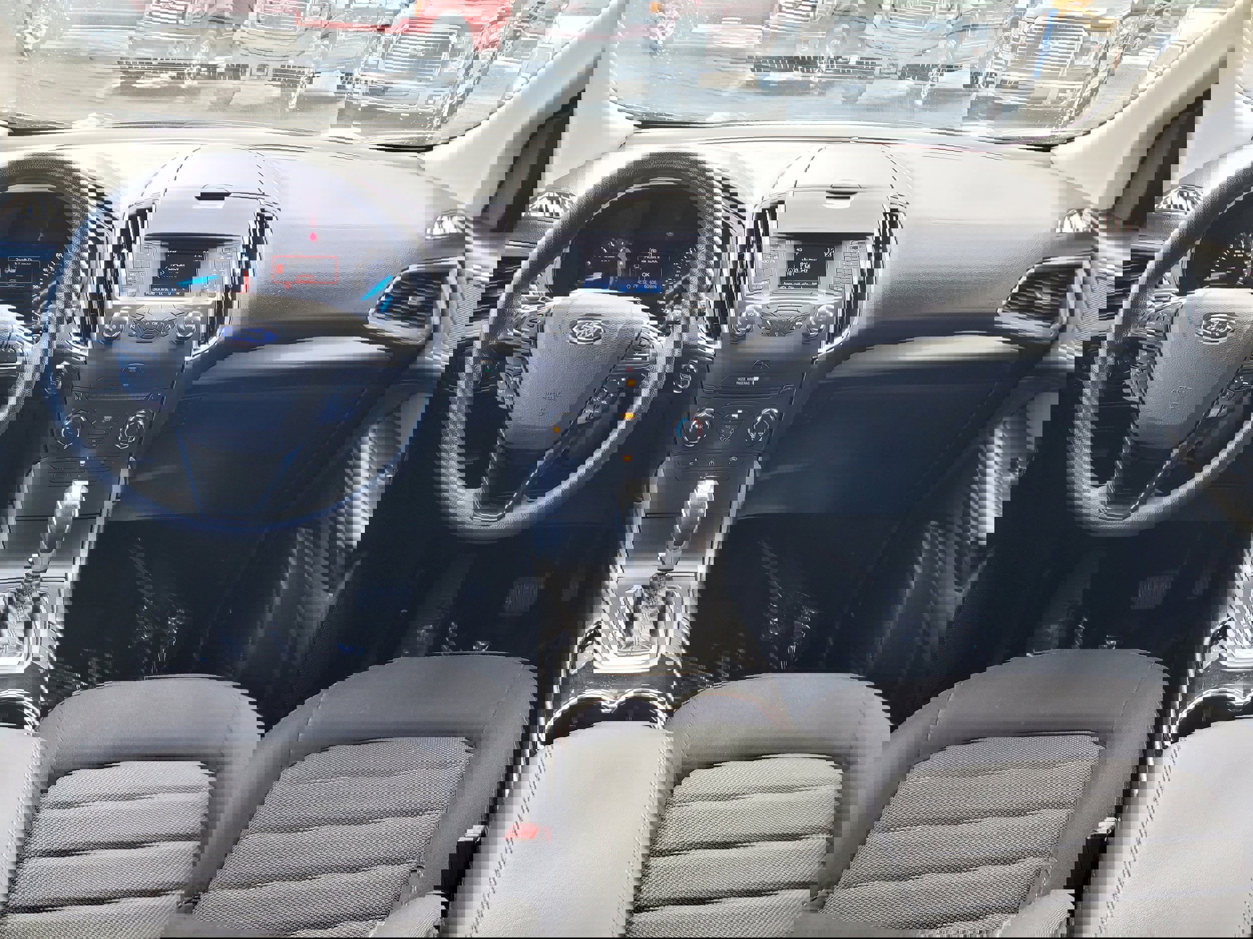 Used 2016 Ford Edge SE image 24