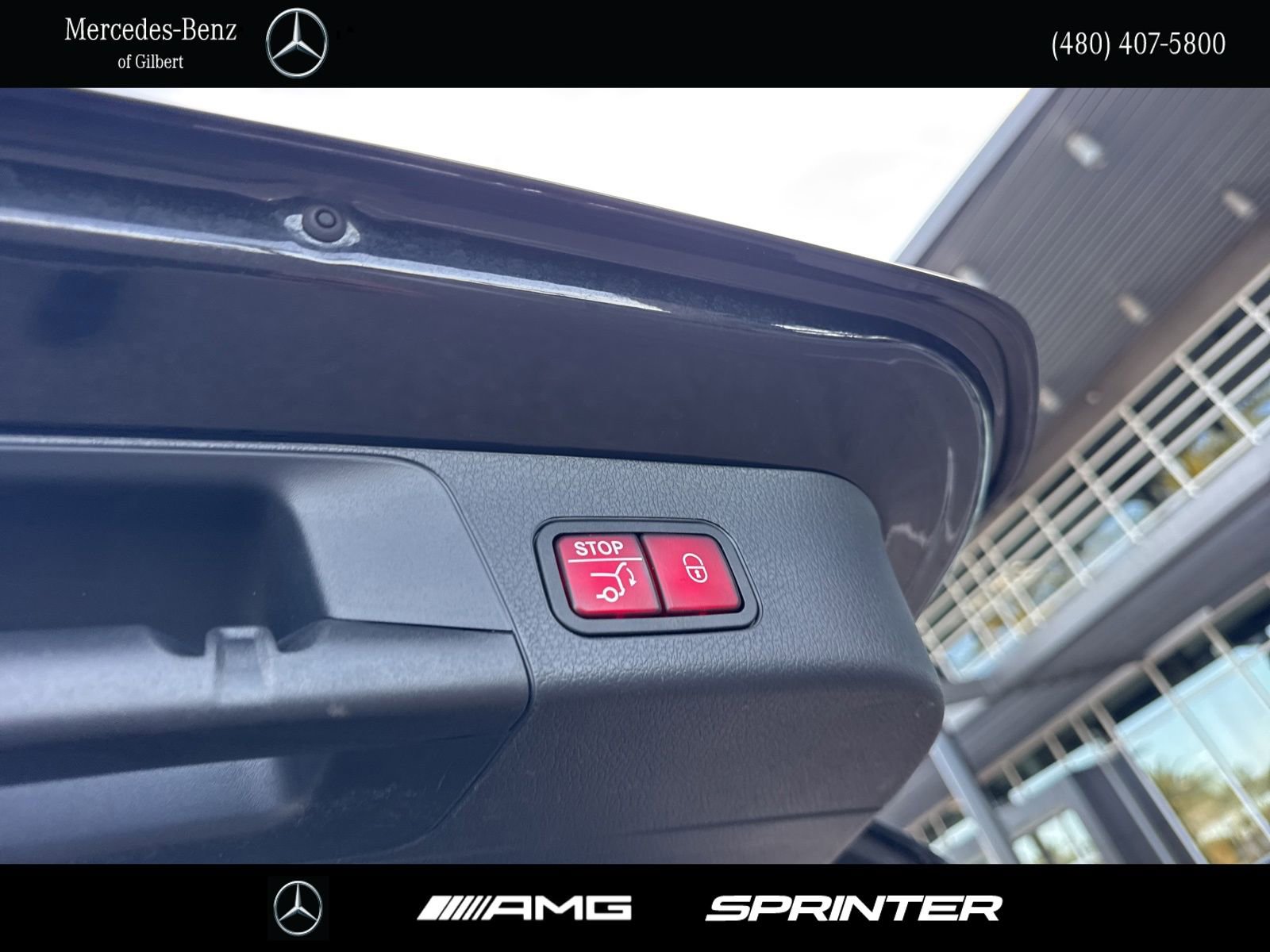 Used 2022 Mercedes-Benz GLB 250 4MATIC image 8