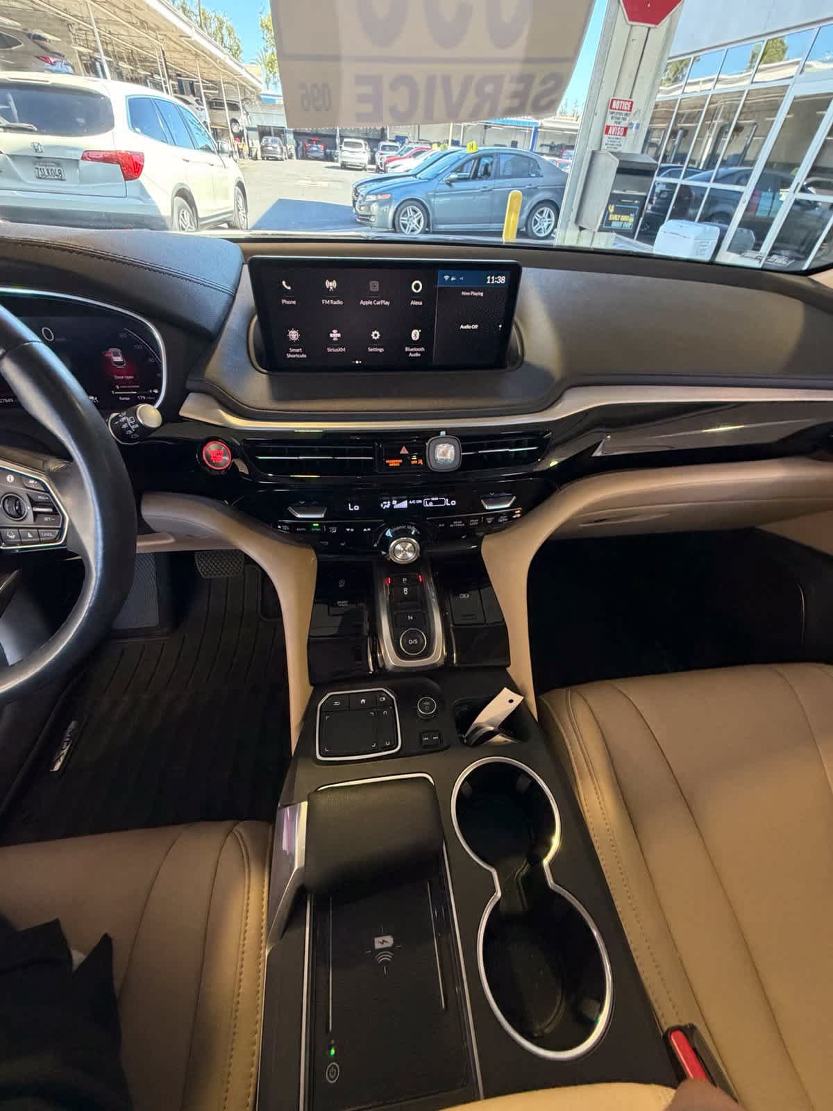 Used 2024 Acura MDX FWD image 24