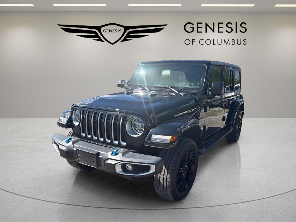 Used 2022 Jeep Wrangler Unlimited Sahara w/ Cold Weather Group AWD/4WD image 1