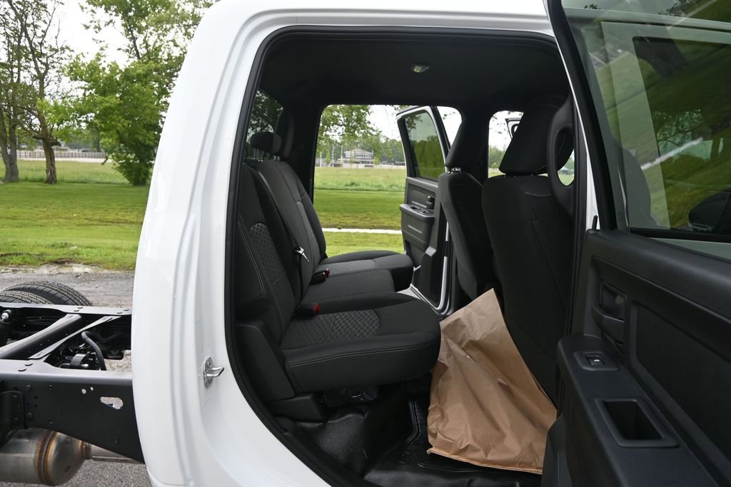 New 2026 RAM 3500 Tradesman AWD/4WD image 15
