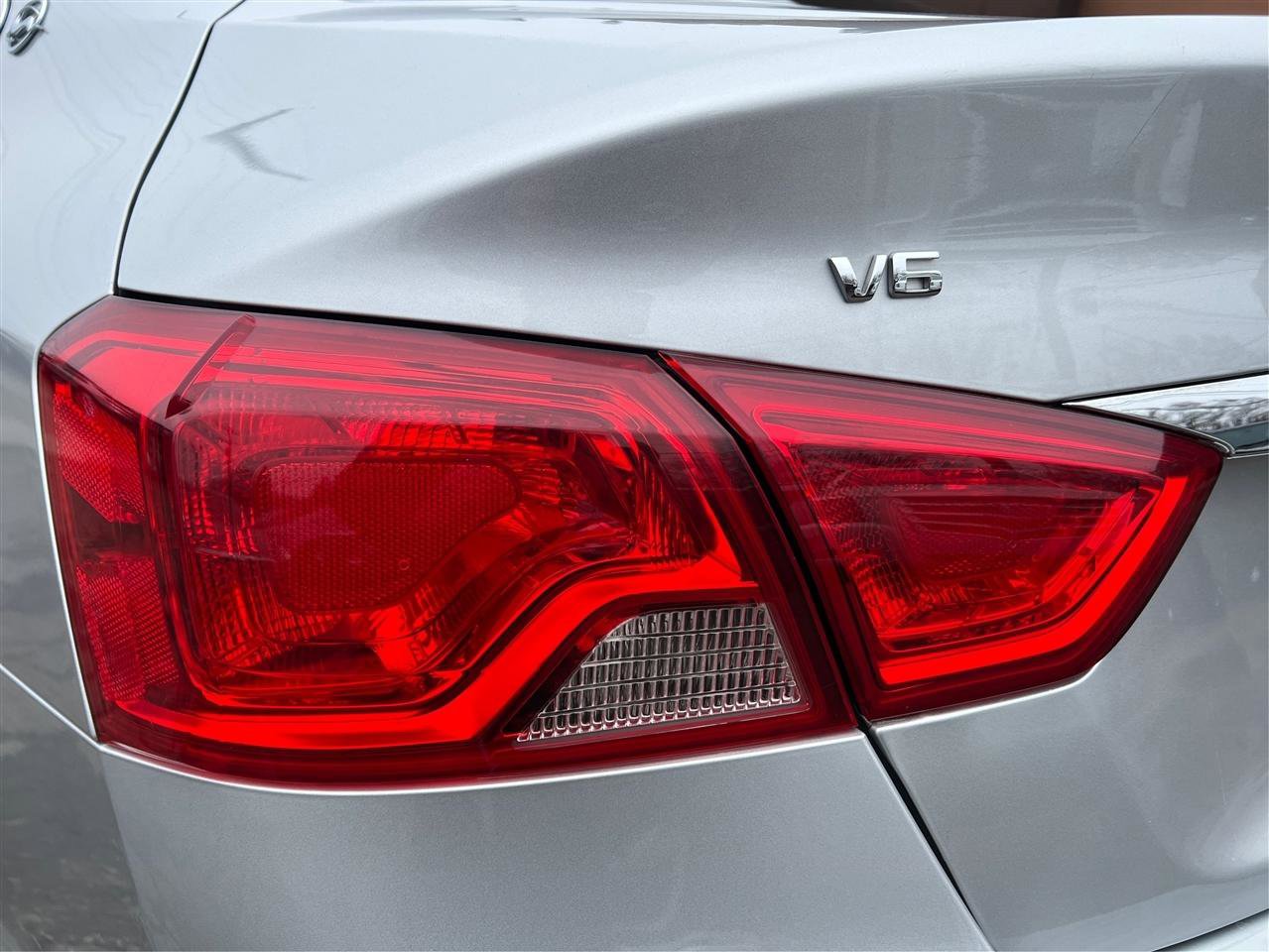 Used 2020 Chevrolet Impala Premier image 18