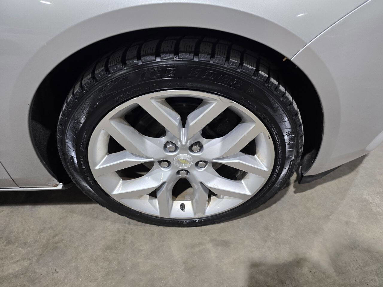Used 2015 Chevrolet Impala LTZ image 21