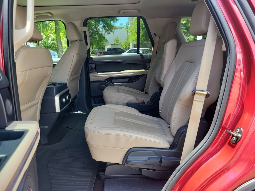 Used 2022 Ford Expedition Limited RWD image 32