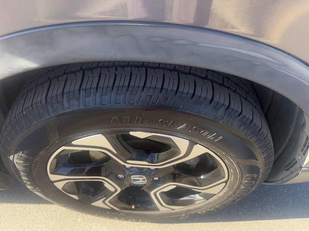 Used 2017 Honda CR-V Touring image 12