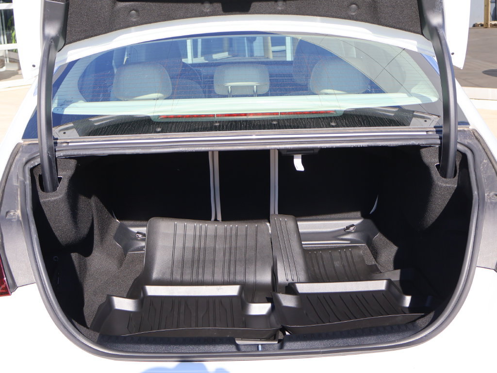 Certified 2026 Mercedes-Benz E 350 4MATIC Sedan image 17