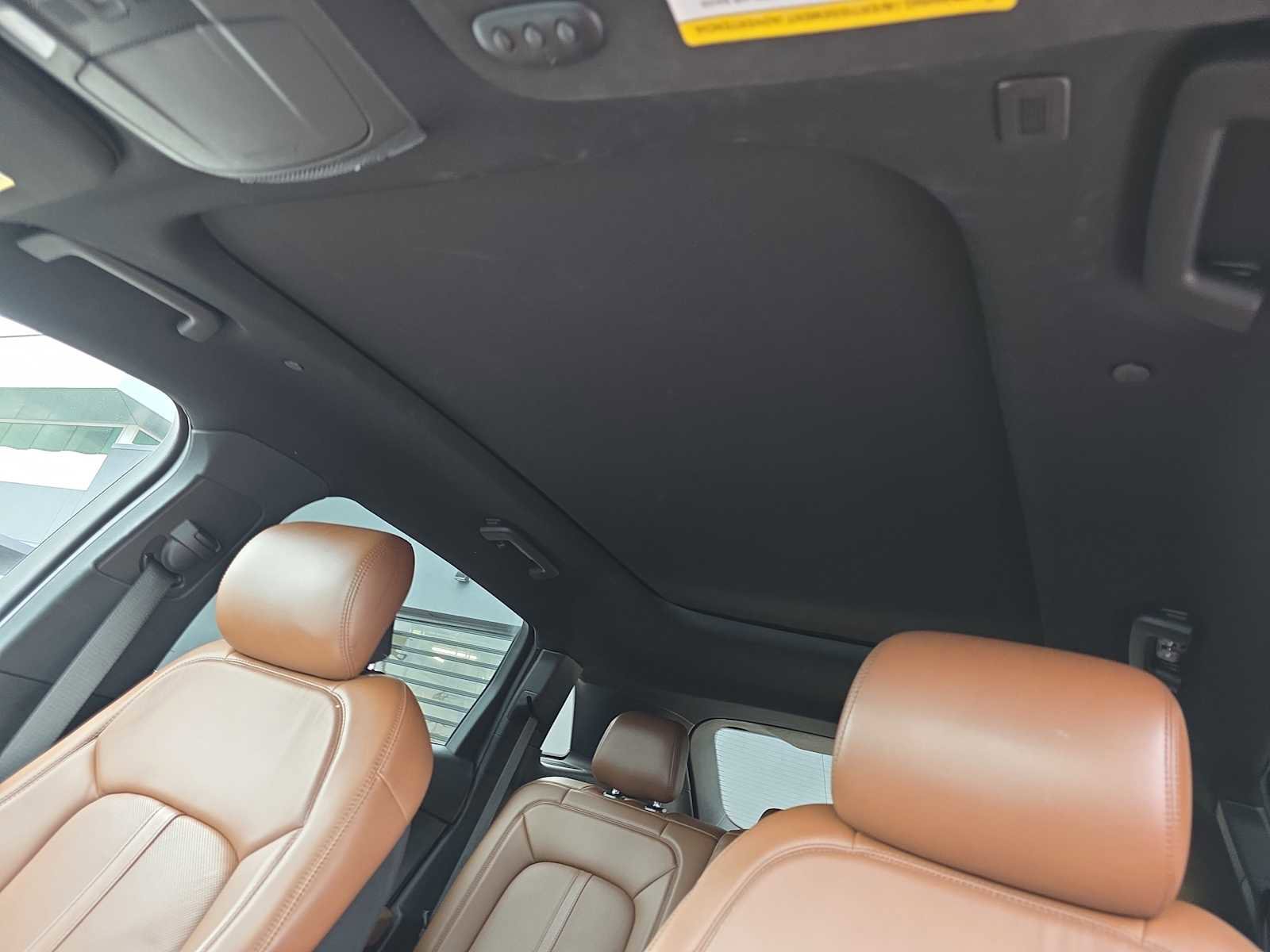 Used 2023 Lincoln Nautilus Reserve w/ Equipment Group 201A image 15