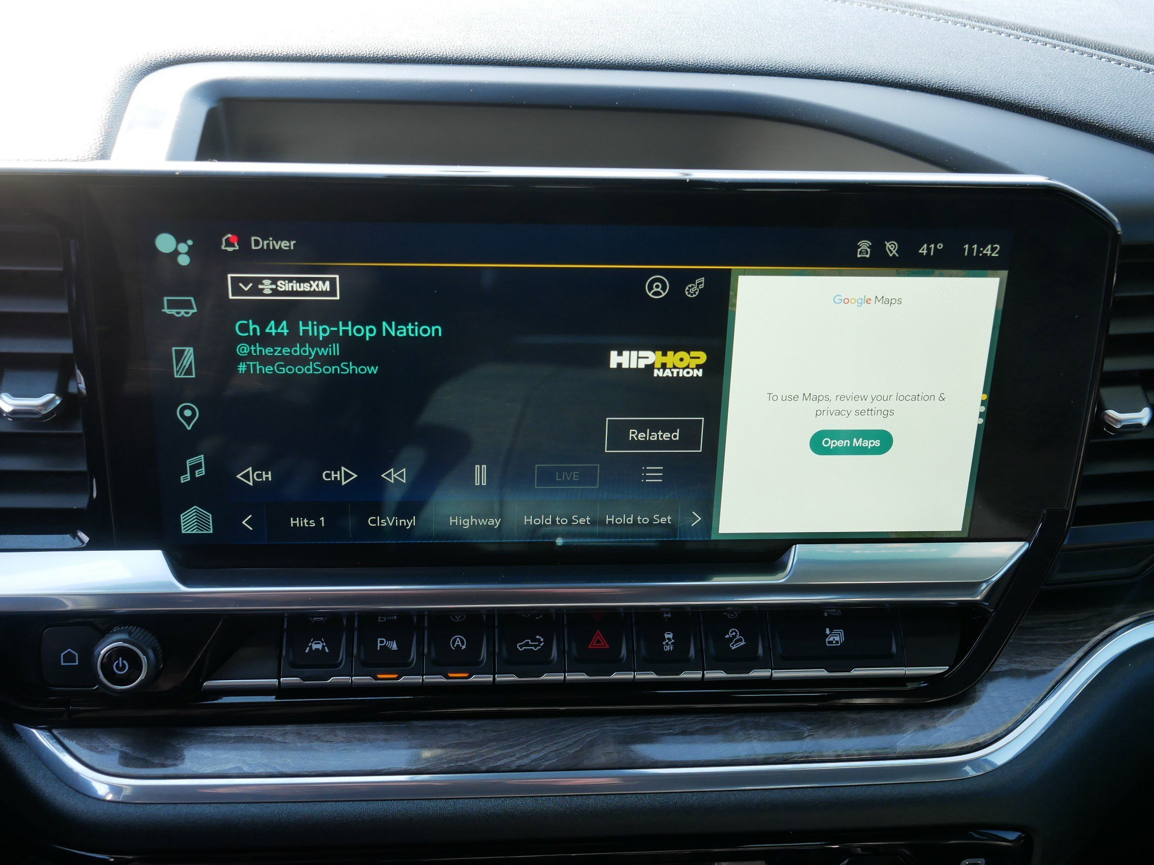 Certified 2025 Chevrolet Silverado 1500 LTZ image 22