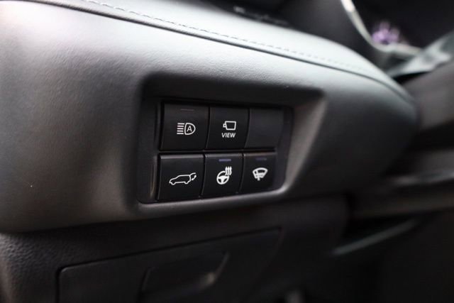 Used 2022 Toyota Highlander Limited image 17