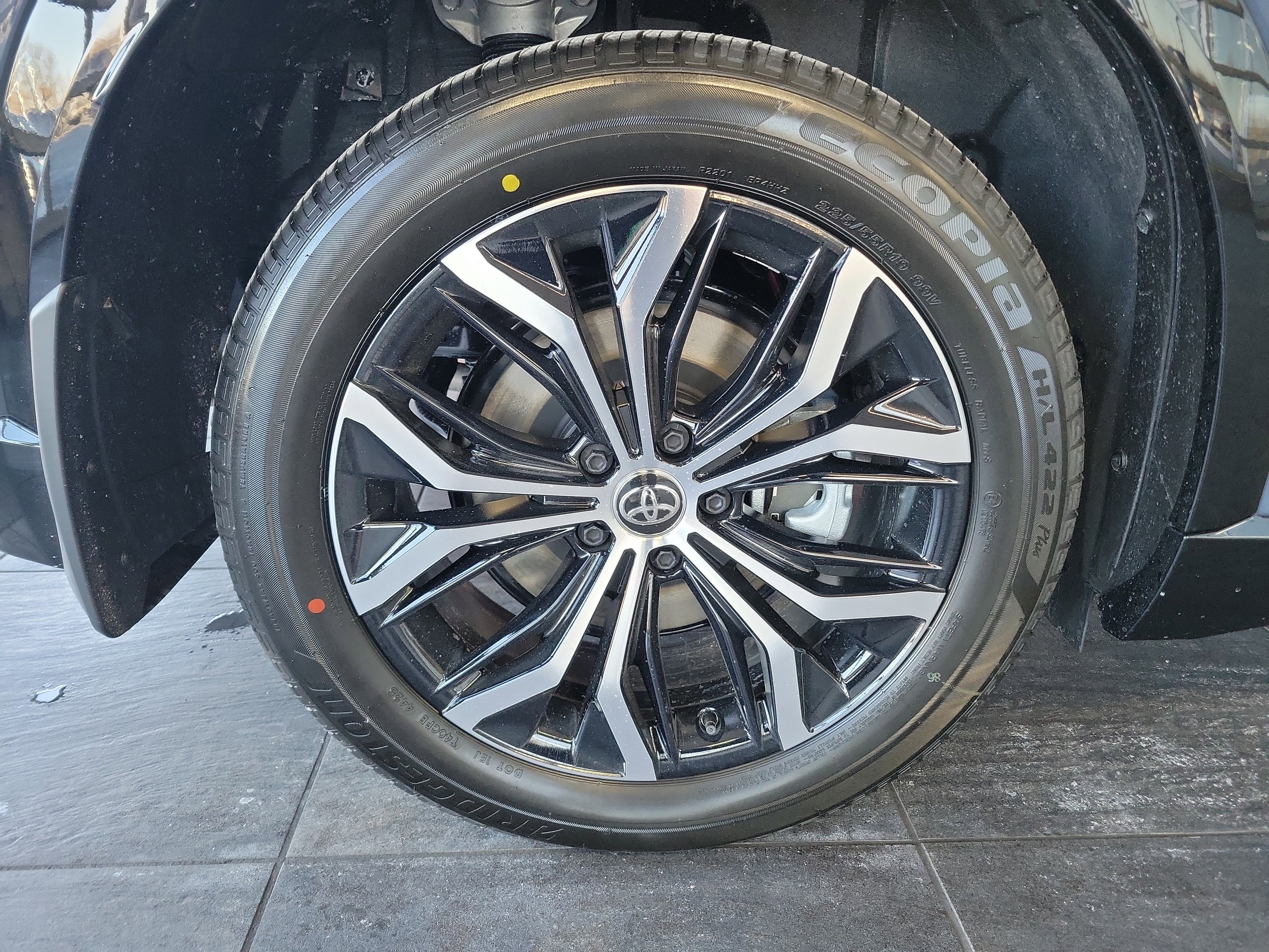 New 2026 Toyota Crown Signia XLE image 6