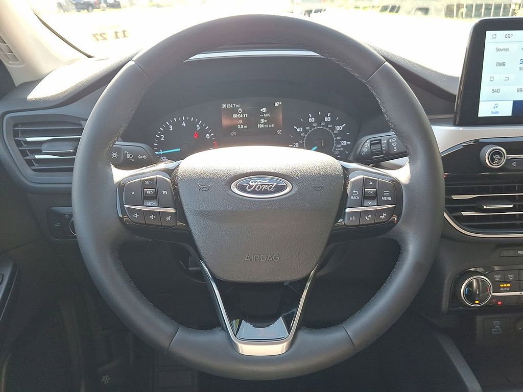 Used 2022 Ford Escape SEL AWD/4WD image 22