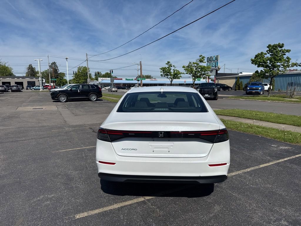 Certified 2023 Honda Accord LX image 6