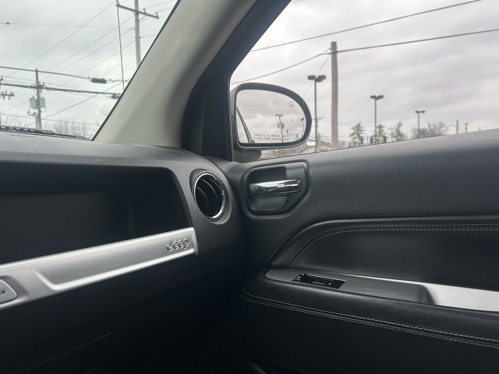 Used 2014 Jeep Compass Latitude image 22