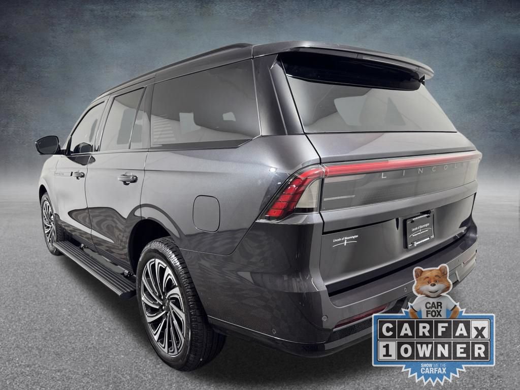 Certified 2025 Lincoln Navigator Black Label AWD/4WD image 5
