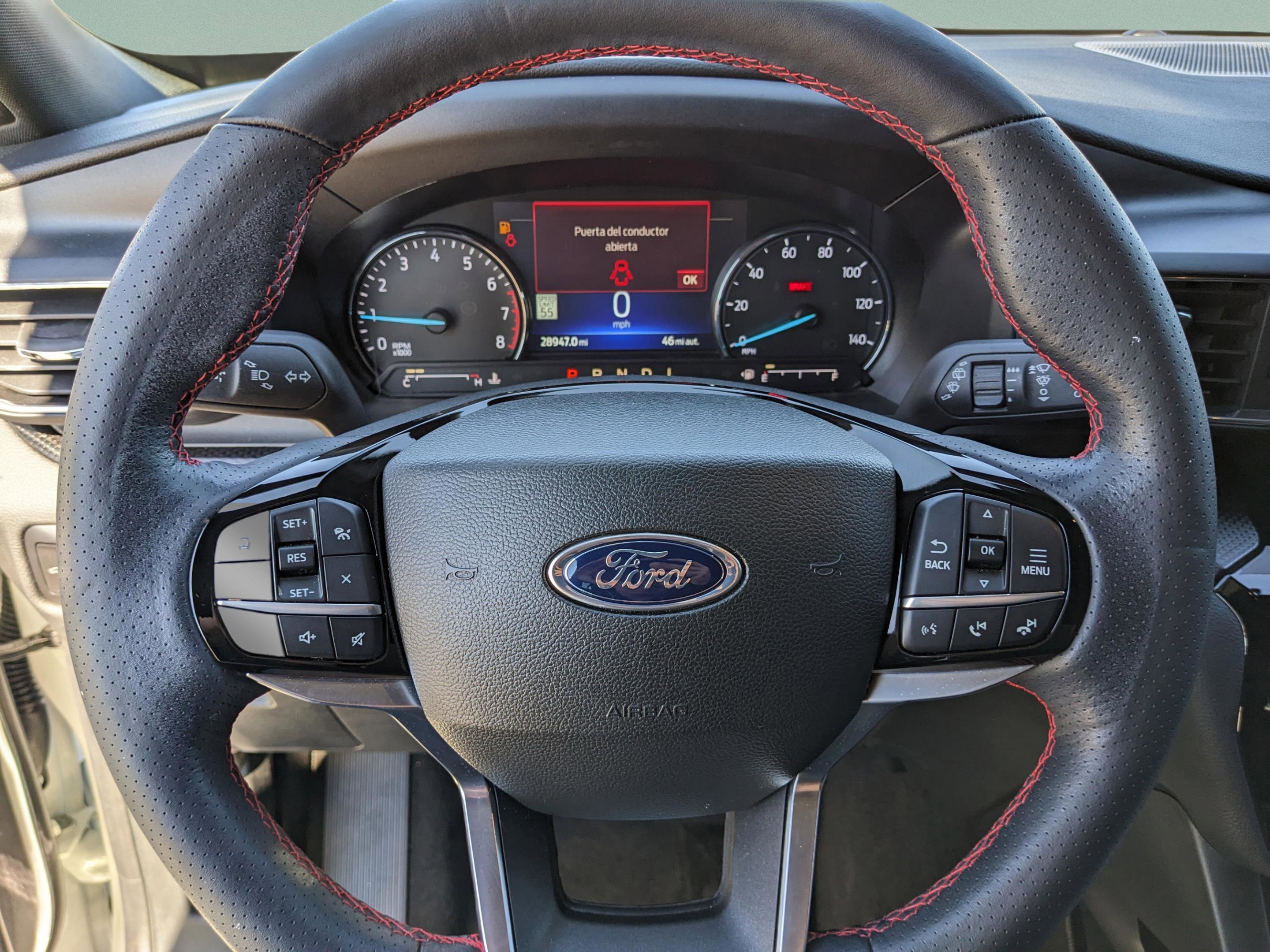 Used 2023 Ford Explorer ST-Line w/ Class IV Trailer Tow Package image 31