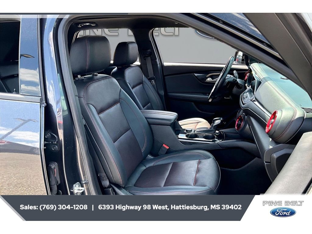 Used 2021 Chevrolet Blazer RS w/ Enhanced Convenience Package FWD image 6