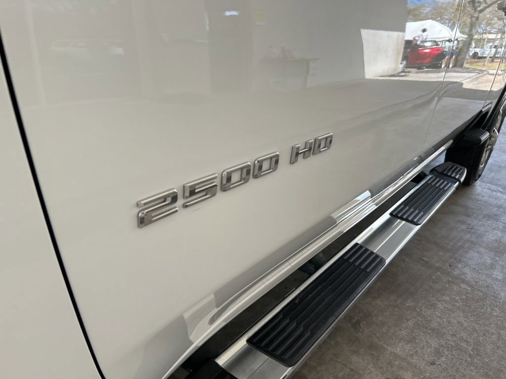 Used 2024 Chevrolet Silverado 2500 LT image 15