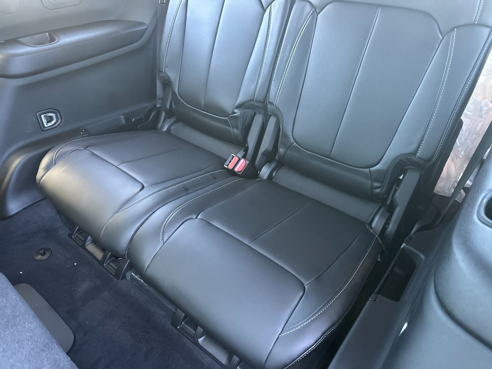 New 2027 Jeep Grand Cherokee L Limited AWD/4WD image 15