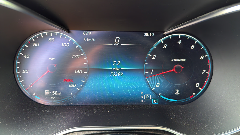 Used 2020 Mercedes-Benz GLC 300 4MATIC image 29