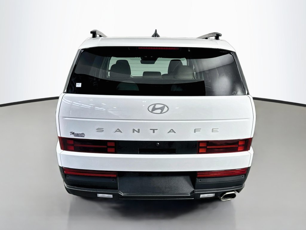 Used 2026 Hyundai Santa Fe SEL FWD image 6