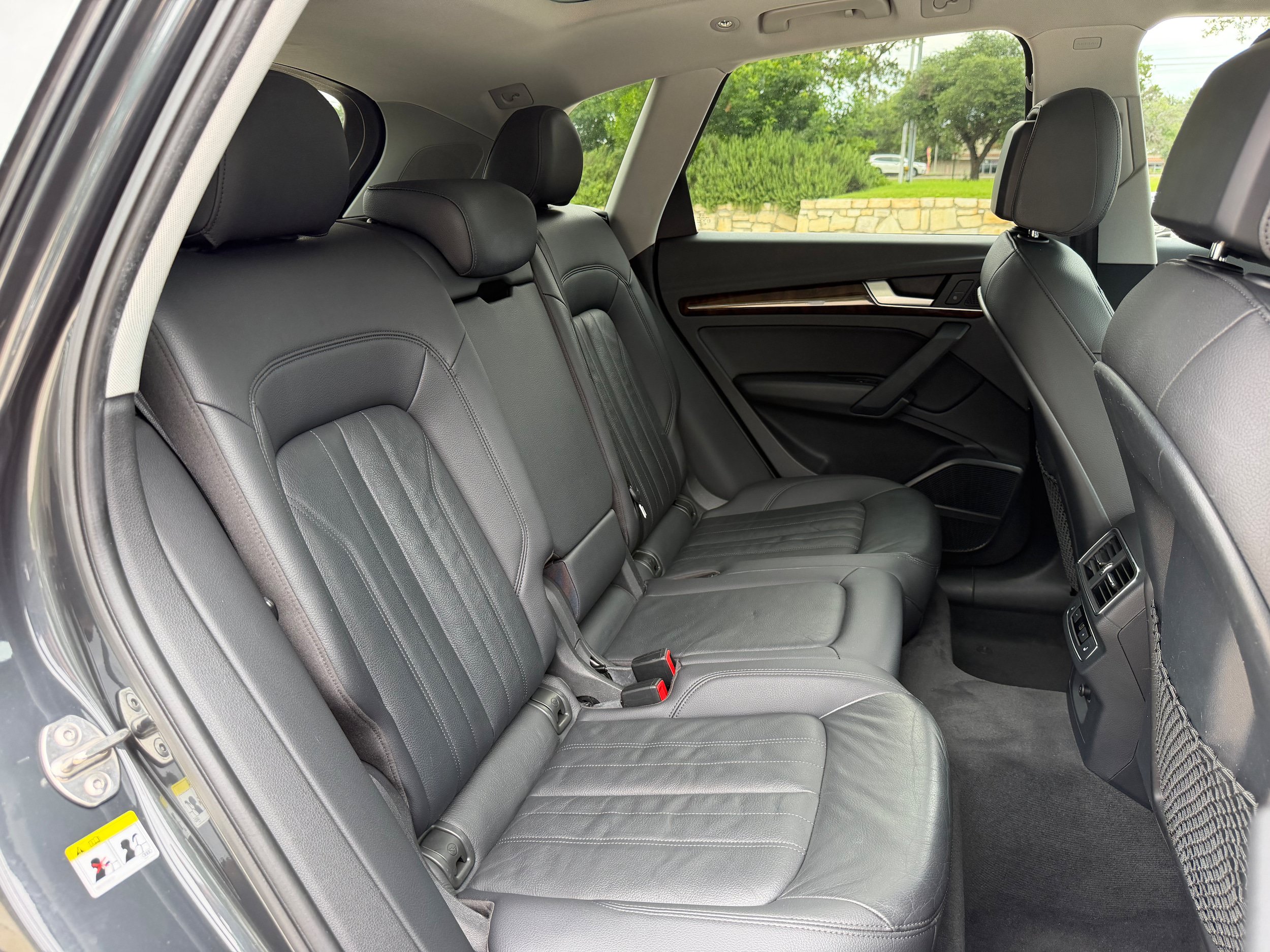 Used 2018 Audi Q5 2.0T Premium Plus w/ Premium Plus Package AWD/4WD image 12