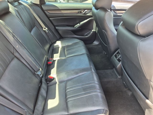 Used 2018 Honda Accord Touring image 26