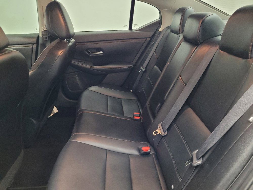 Used 2022 Nissan Sentra SR w/ SR Premium Package FWD image 18
