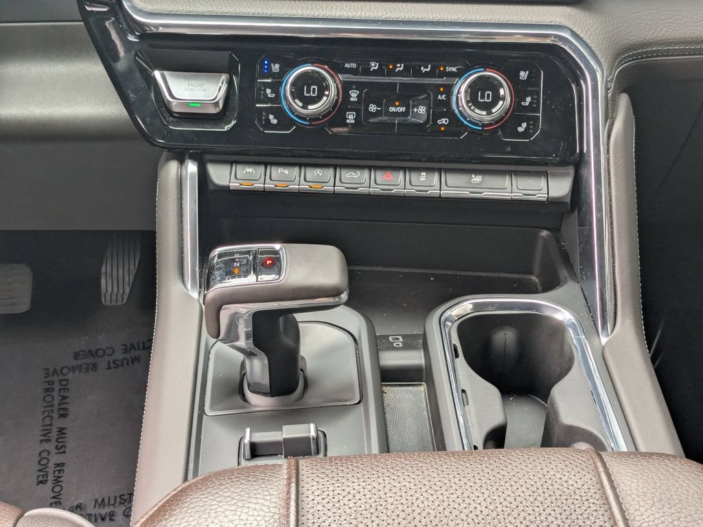 Used 2024 GMC Sierra 1500 Denali w/ Denali Reserve Package RWD image 6