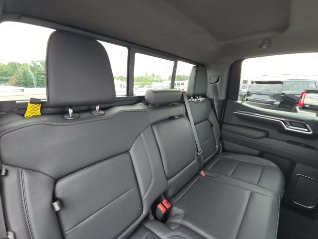 Used 2022 Chevrolet Silverado 1500 LTZ w/ LTZ Convenience Package II AWD/4WD image 15