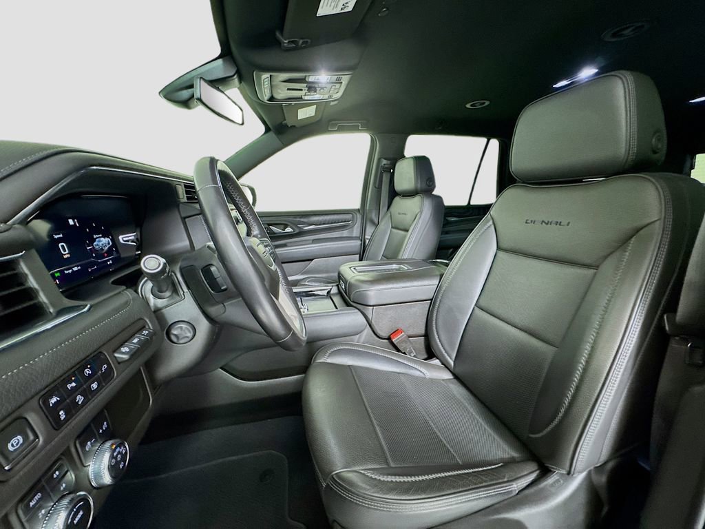 Used 2022 GMC Yukon Denali image 9