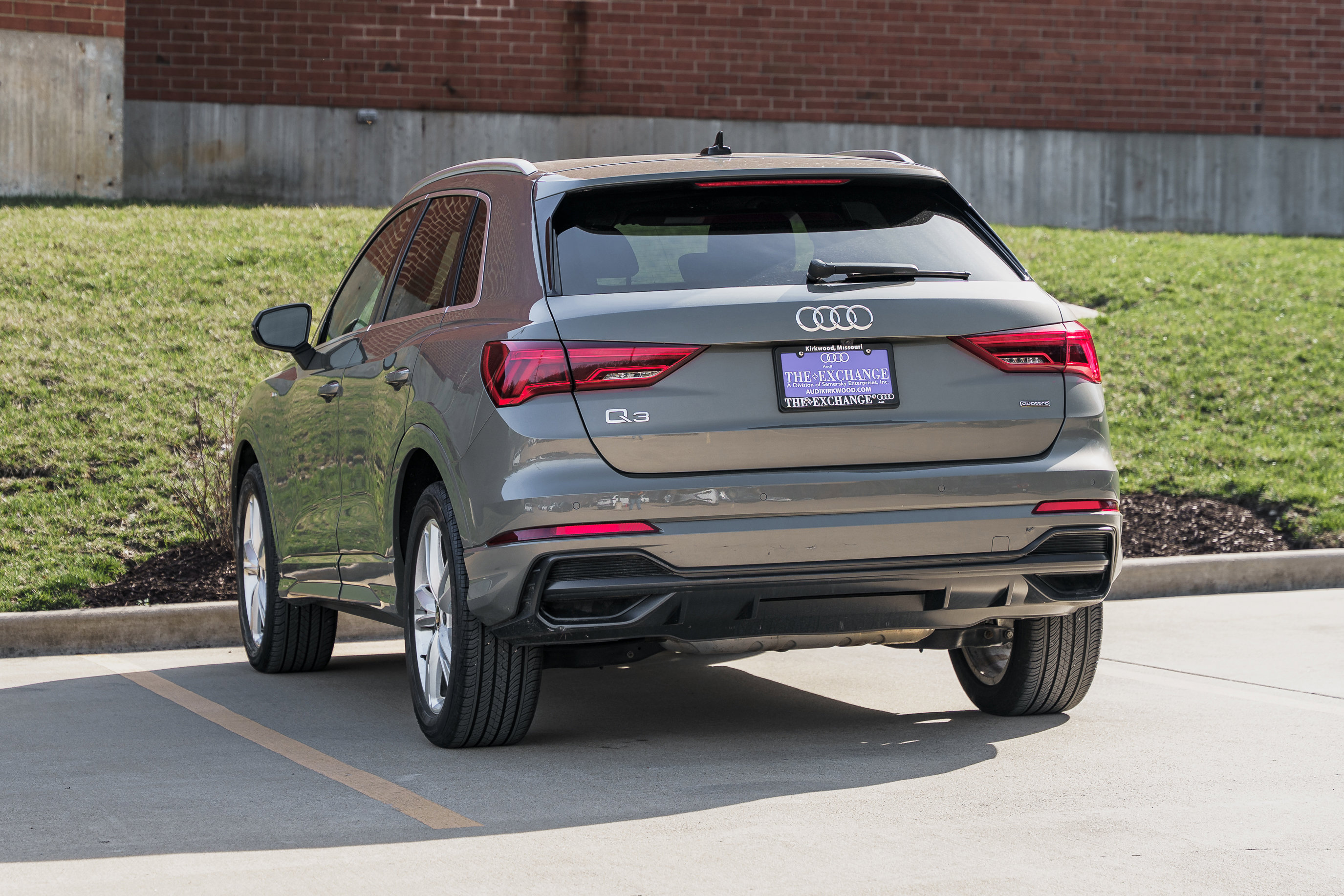 Used 2022 Audi Q3 2.0T Premium Plus image 5