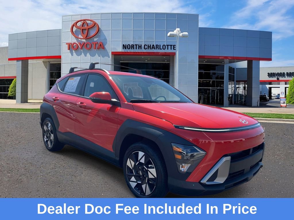 Used 2025 Hyundai Kona SEL FWD image 1