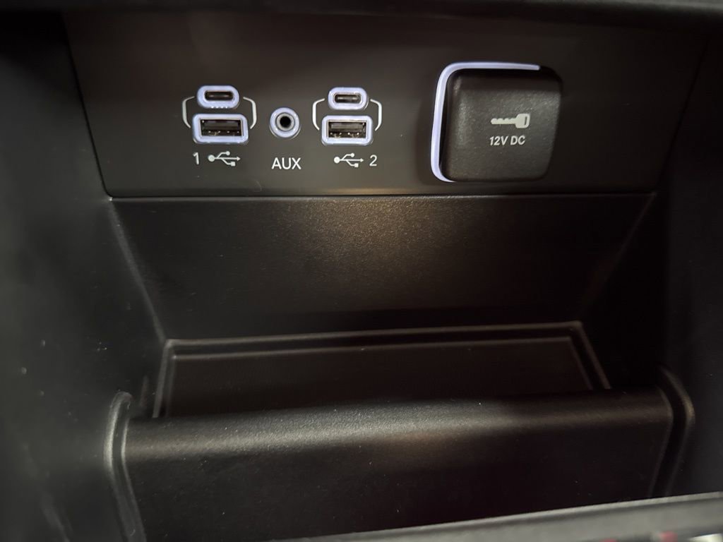 New 2025 Jeep Grand Cherokee L Limited w/ Black Appearance Package image 26