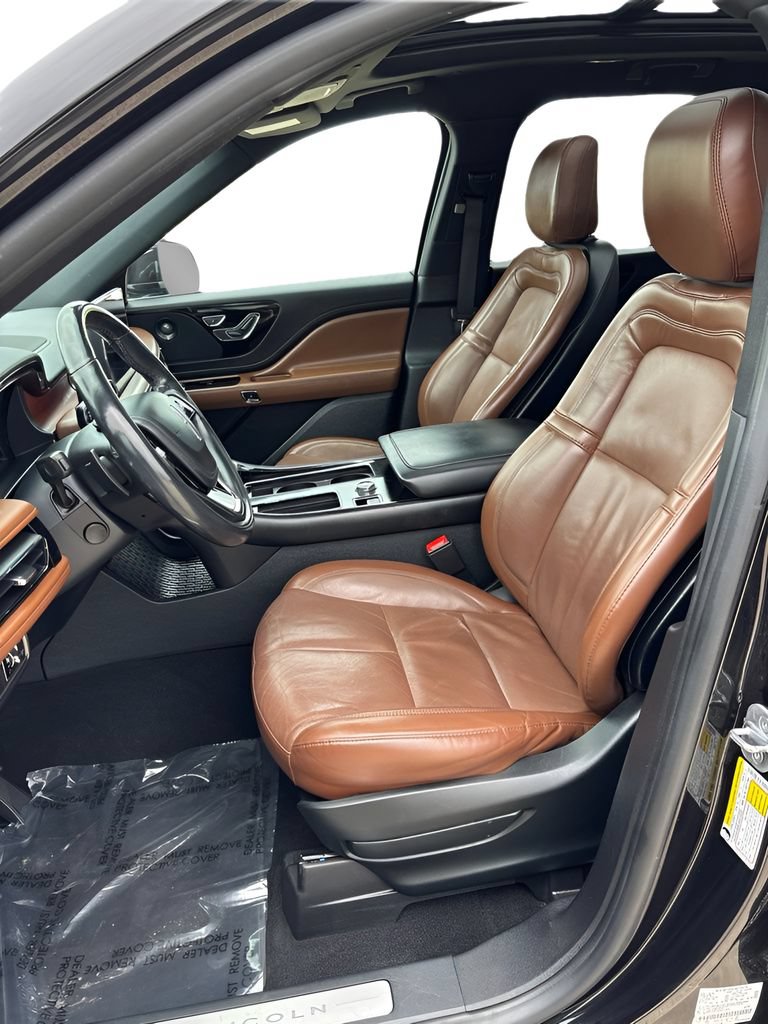 Used 2020 Lincoln Aviator Reserve w/ Equipment Group 201A AWD/4WD image 13