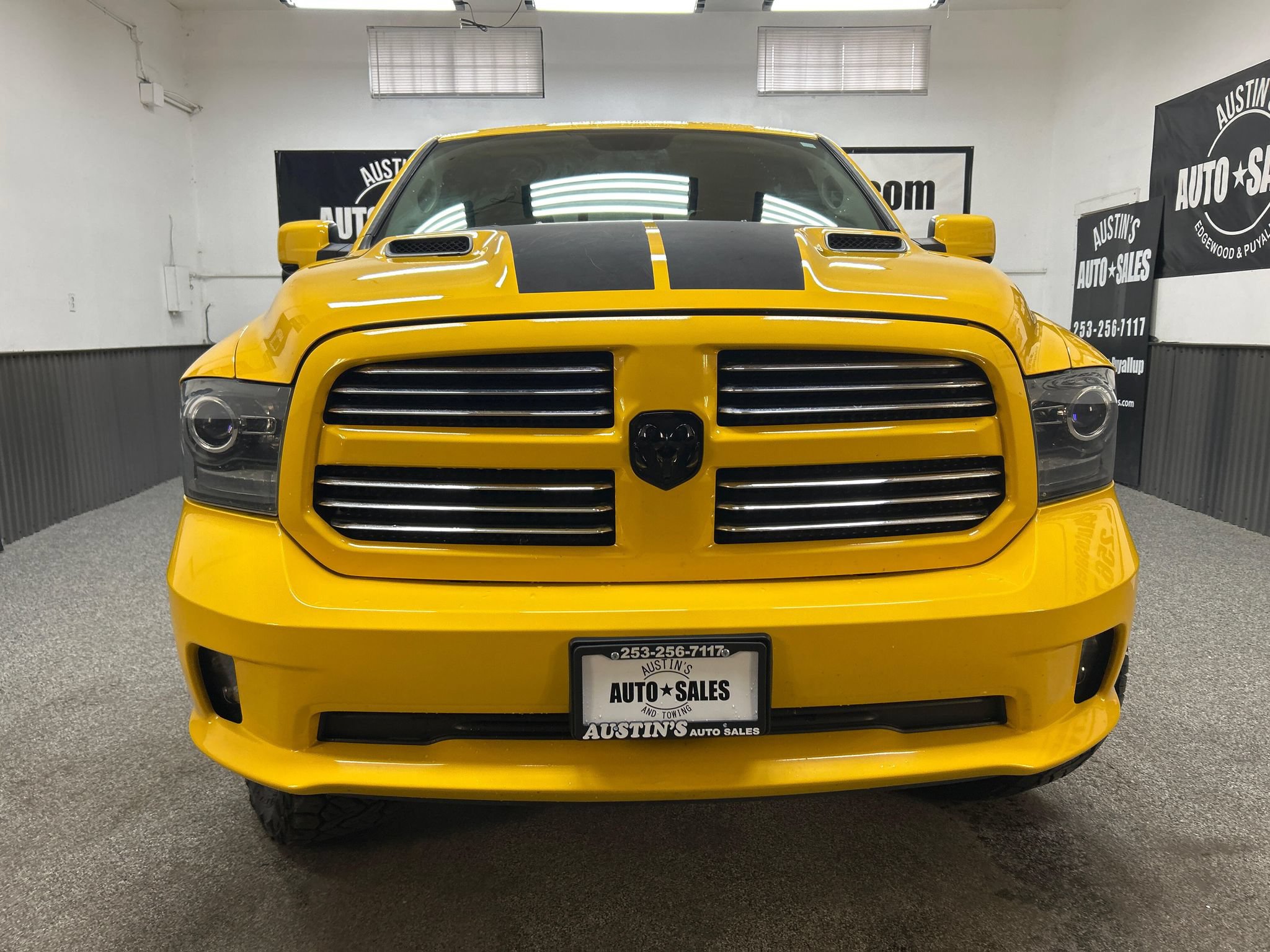 Used 2016 RAM 1500 Sport w/ Stinger Yellow Sport Package AWD/4WD image 2